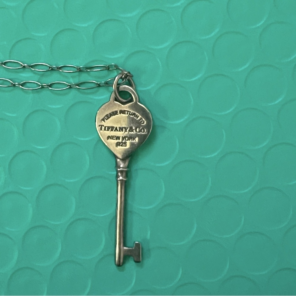 Return to Tiffany key necklace